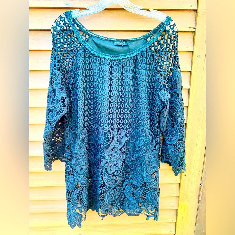 Ciao Bella Italy Black lace loose fit tunic style shirt